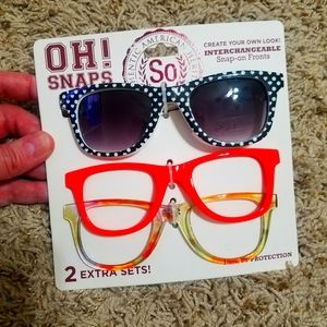 NEW Interchangeable sunglasses w/2 Snap-on…